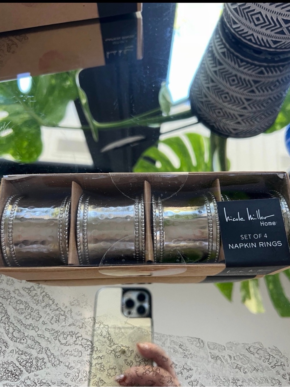 Nicole Miller Silver Tone Metal Napkin Rings made in India 1 set of 4